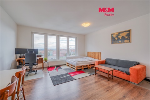 Prodej bytu 1kk, 39 m² 0