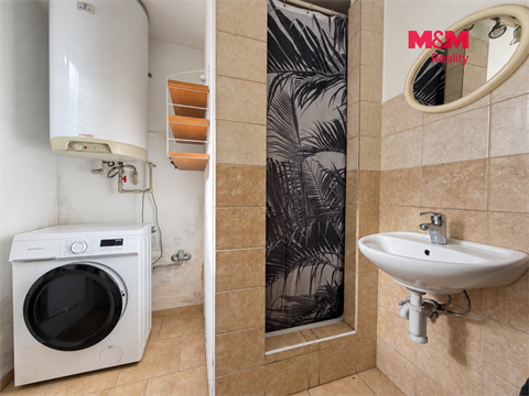 Prodej obchodních prostor, 252 m² - 12