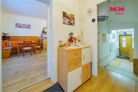 Prodej rodinného domu, 92 m² - 2