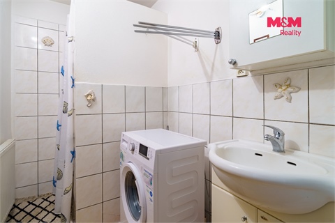 Prodej rodinného domu, 92 m² 12