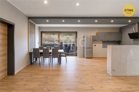 Prodej rodinného domu, 180 m² - 12