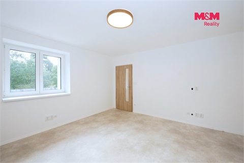 Prodej rodinného domu, 85 m² 8