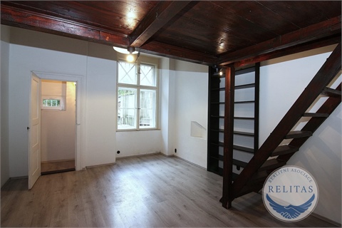 Prodej bytu 1+1, 34 m² 6