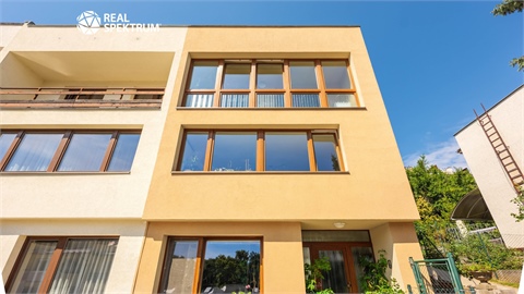 Prodej rodinného domu, 217 m² - 6