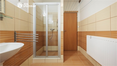 Prodej rodinného domu, 217 m² 28