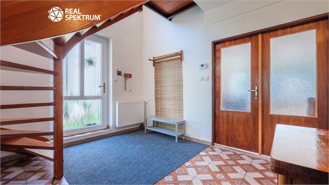 Prodej rodinného domu, 217 m² - 18
