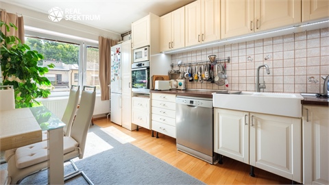 Prodej rodinného domu, 217 m² 22