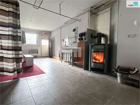 Prodej komerčního objektu, 62 m² 6