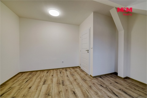 Pronájem bytu 3kk, 74 m² - 16