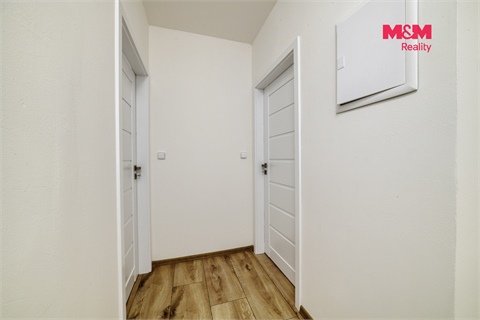 Pronájem bytu 3kk, 74 m² - 14