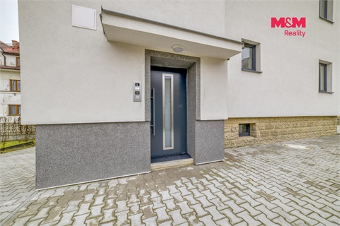 Pronájem bytu 3kk, 74 m² 20