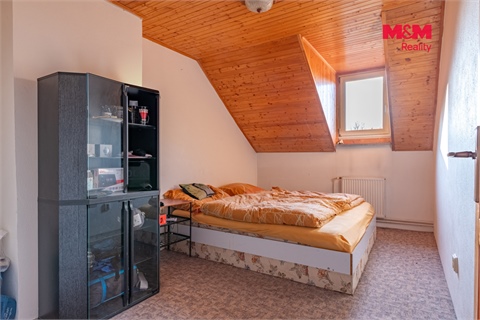 Prodej rodinného domu, 273 m² - 14