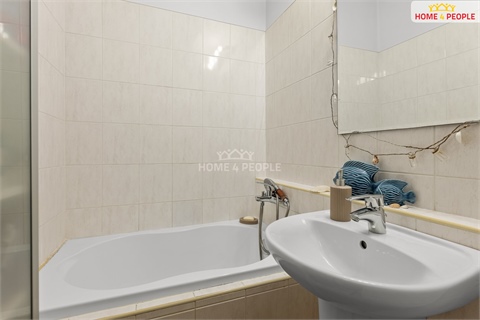Prodej bytu 2kk, 48 m² 20
