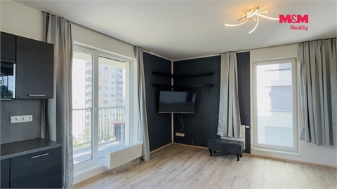 Pronájem bytu 1kk, 42 m² 2