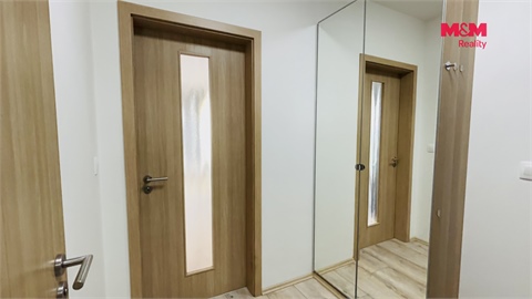 Pronájem bytu 1kk, 42 m² - 6