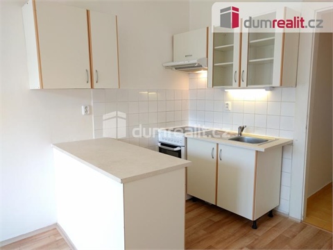 Pronájem bytu 2kk, 42 m² - 2