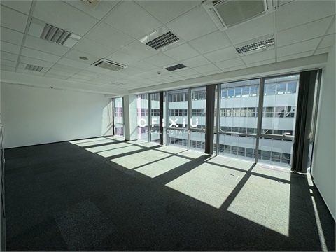 Pronájem kanceláře, 168 m² - 4