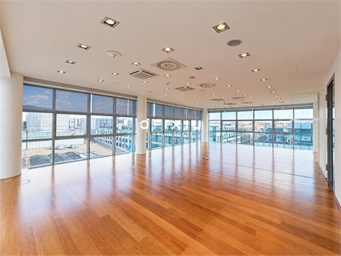 Pronájem kanceláře, 750 m² 18