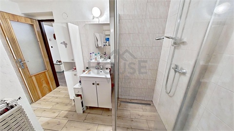 Prodej rodinného domu, 160 m² 14