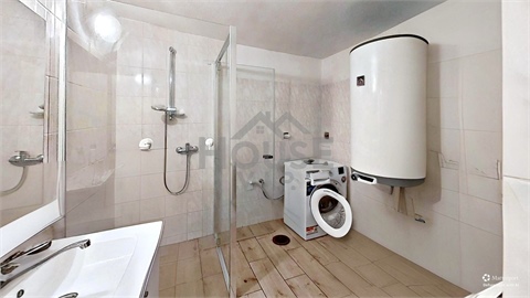 Prodej rodinného domu, 160 m² - 2