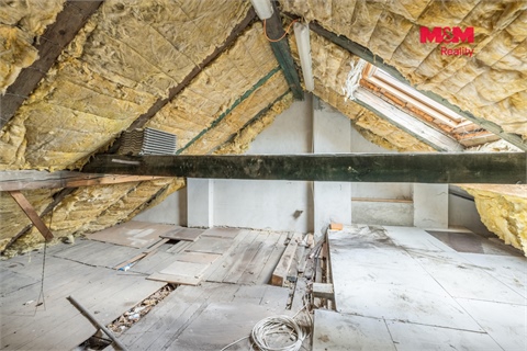 Prodej rodinného domu, 144 m² - 24