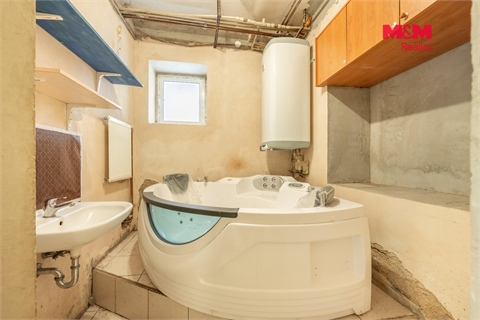 Prodej rodinného domu, 144 m² - 12