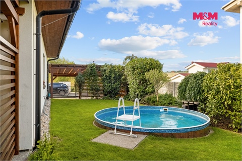Prodej rodinného domu, 83 m² - 24