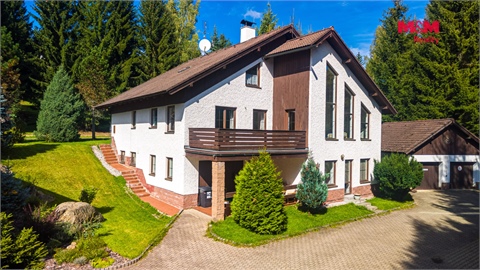 Prodej rodinného domu, 341 m² - 0