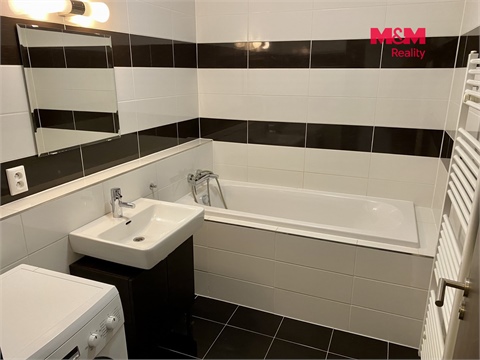 Pronájem bytu 2kk, 58 m² - 2