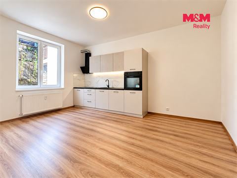 Pronájem bytu 4kk, 98 m² - 10