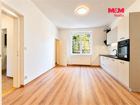 Pronájem bytu 4kk, 98 m² 6