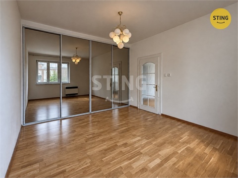 Pronájem bytu 3+1, 90 m² 2