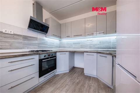 Prodej bytu 4+1, 81 m² 0