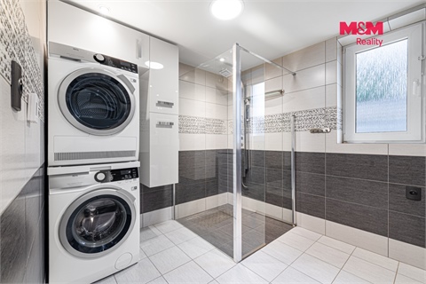 Prodej rodinného domu, 130 m² 8