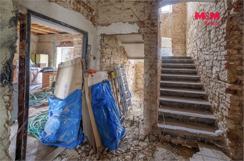 Prodej rodinného domu, 300 m² 8