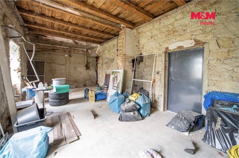 Prodej rodinného domu, 300 m² 10