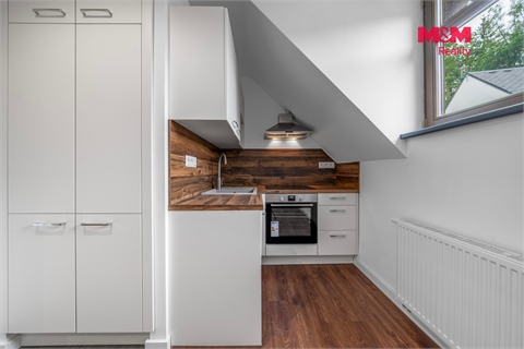 Prodej rodinného domu, 486 m² 16