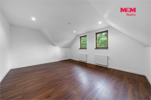 Prodej rodinného domu, 486 m² 22