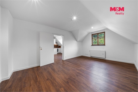 Prodej rodinného domu, 486 m² - 18