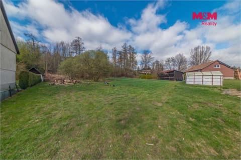 Prodej stavebního pozemku, 824 m² - 0