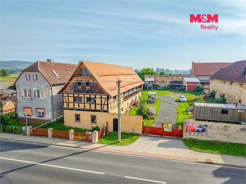 Prodej stavebního pozemku, 3 672 m² 4