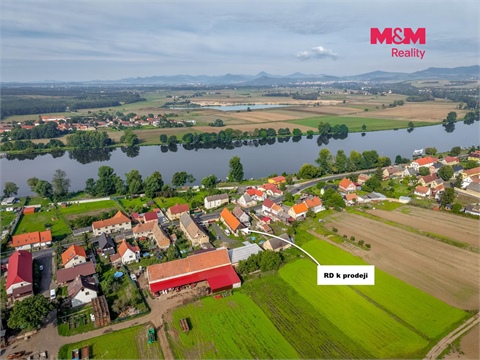 Prodej stavebního pozemku, 3 672 m² 14