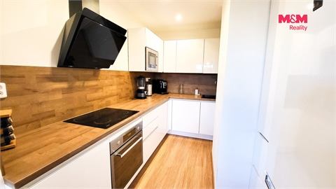 Pronájem bytu 3+1, 90 m² 2