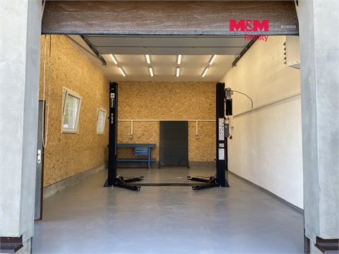 Pronájem komerčního objektu, 24 m² 0
