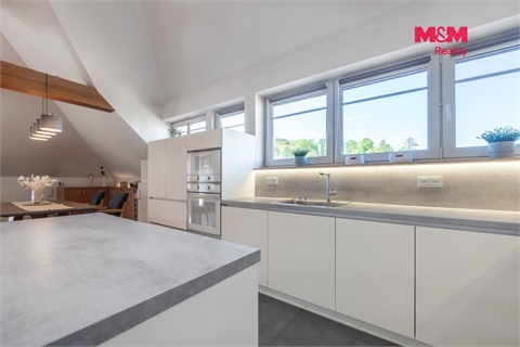 Prodej bytu 4kk, 180 m² 2