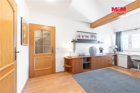Prodej bytu 4kk, 180 m² - 8
