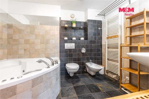 Prodej bytu 4kk, 180 m² - 4