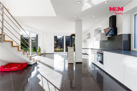 Prodej rodinného domu, 108 m² 12