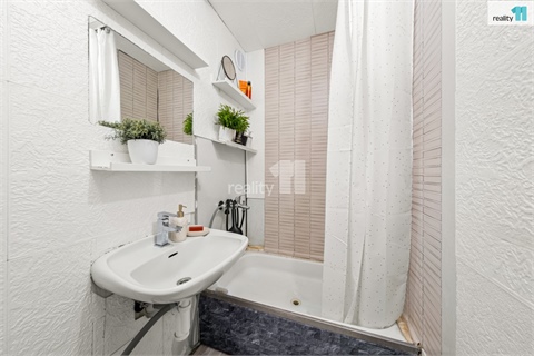 Prodej bytu 2kk, 32 m² 12
