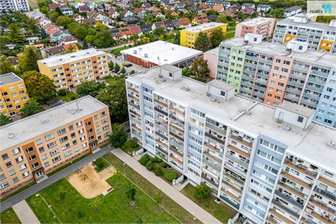 Prodej bytu 2kk, 32 m² - 18
